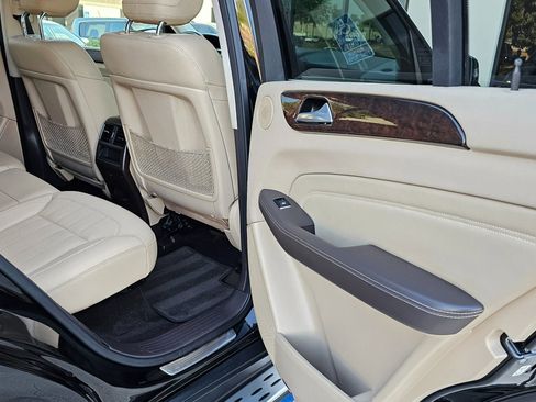 Used 2018 Mercedes-Benz GLE 350 image 25