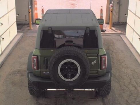 Used 2023 Ford Bronco Badlands w/ Sasquatch Package AWD/4WD image 5