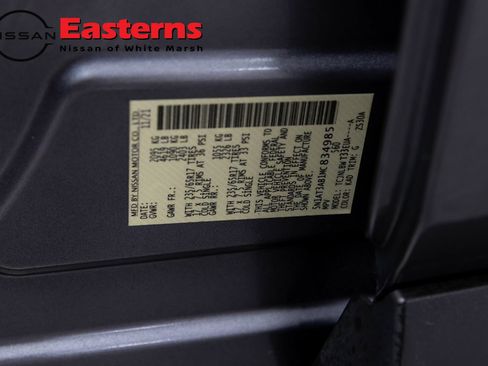 Used 2021 Nissan Rogue S AWD/4WD image 35