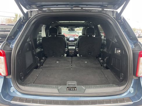 Used 2020 Ford Explorer Limited w/ Class III Trailer Tow Package AWD/4WD image 33