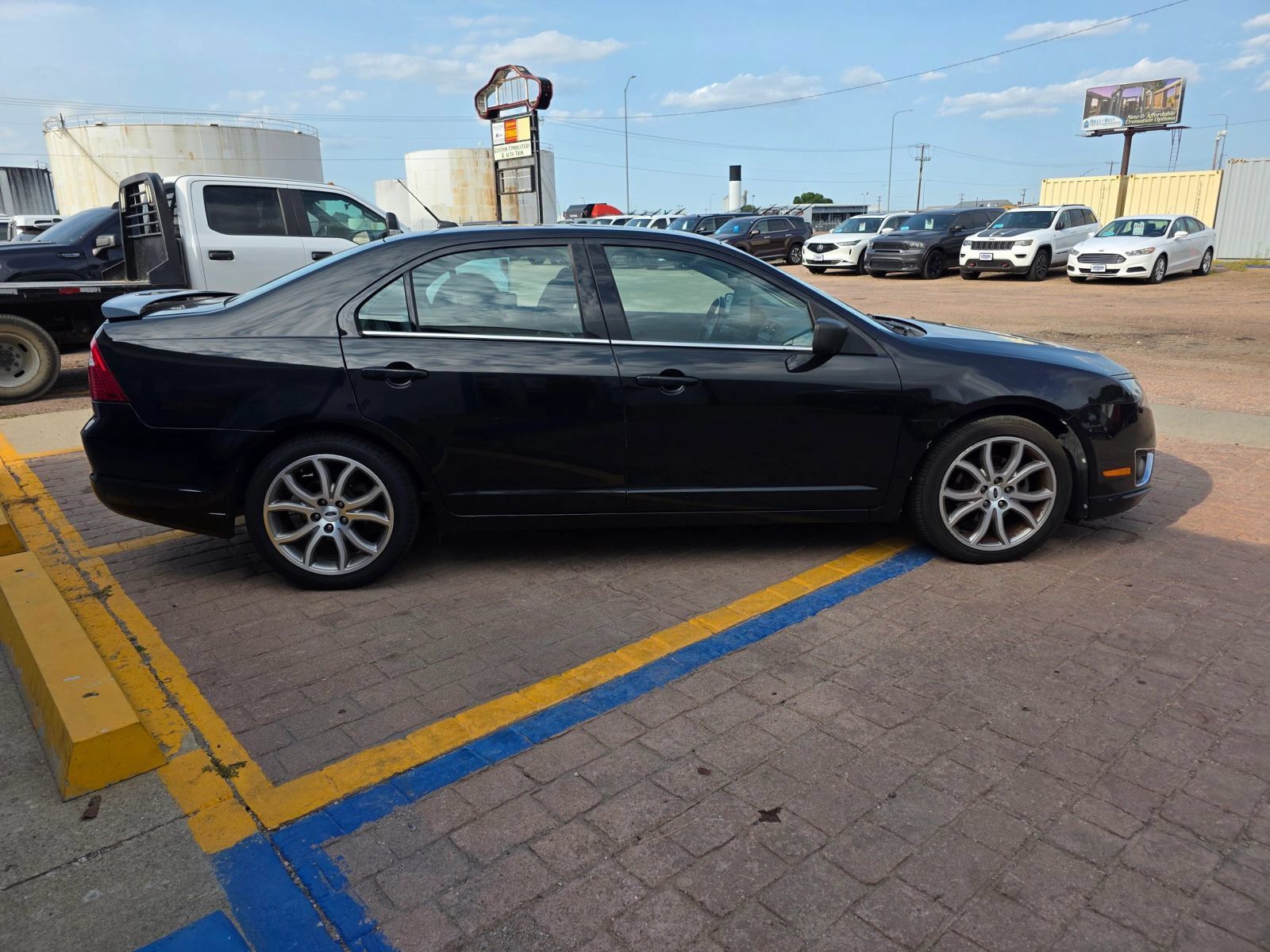Used 2012 Ford Fusion SEL FWD image 4
