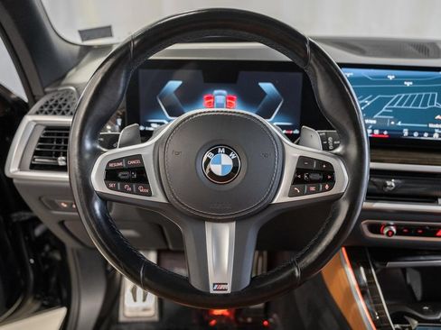 Used 2024 BMW X5 xDrive40i w/ M Sport Package AWD/4WD image 28