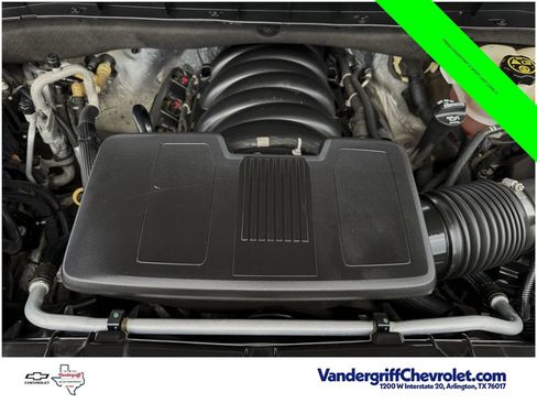 Used 2021 Chevrolet Suburban Z71 w/ Z71 Signature Package AWD/4WD image 27