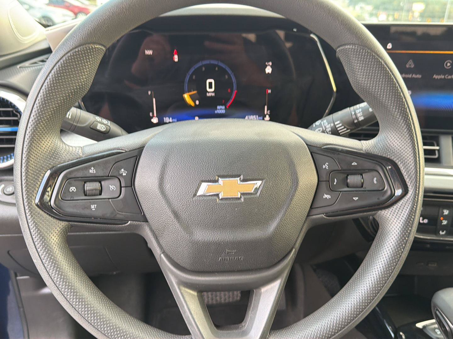 Used 2024 Chevrolet Trax LT FWD image 19