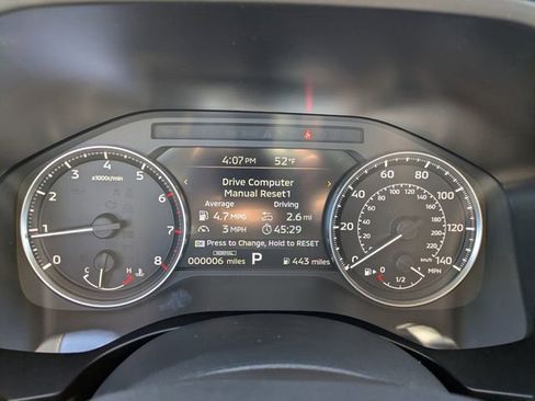 New 2025 Mitsubishi Outlander ES FWD image 33