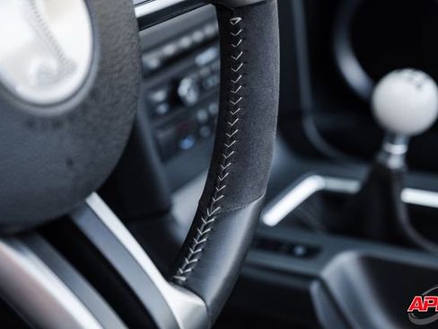 Used 2011 Ford Mustang Shelby GT500 w/ SVT Performance Pkg image 28