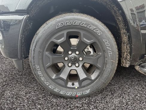 New 2026 RAM 1500 Big Horn AWD/4WD image 9