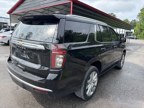 Used 2024 Chevrolet Tahoe High Country AWD/4WD image 3
