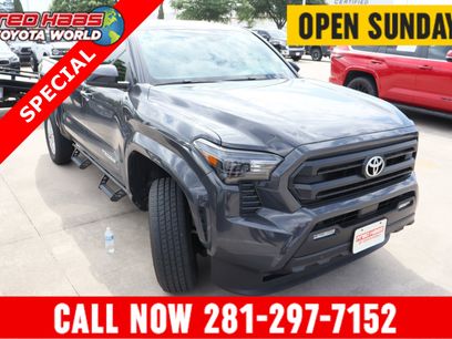 Used 2025 Toyota Tacoma SR5