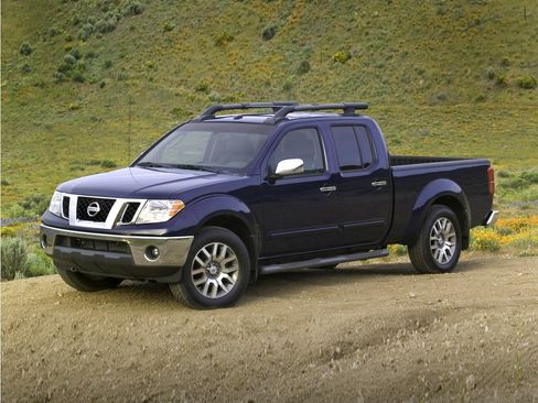Used 2021 Nissan Frontier PRO-4X w/ Pro-4x Utility Package AWD/4WD image 1