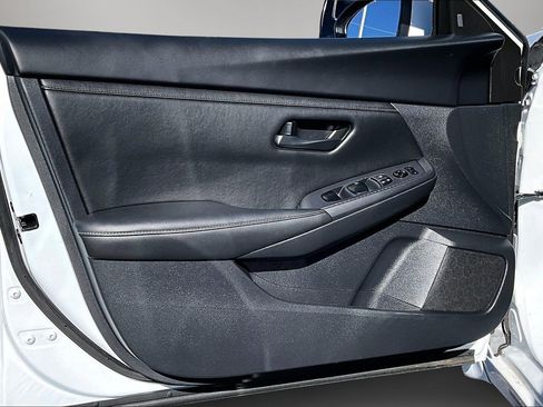 Used 2025 Nissan Sentra S image 20