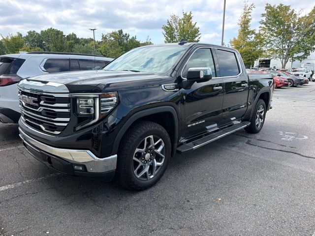 Used 2024 GMC Sierra 1500 SLT w/ SLT Premium Package AWD/4WD image 1