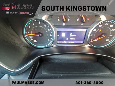 Used 2023 Chevrolet Equinox RS w/ RS Leather Package image 8