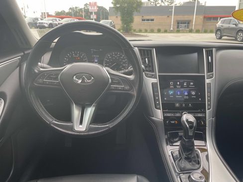 Used 2019 INFINITI Q50 Luxe w/ Essential Package (3.0T Luxe) RWD image 11