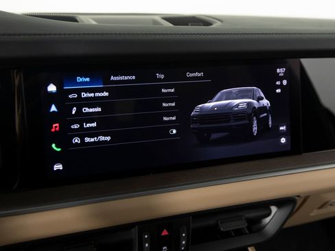 New 2026 Porsche Cayenne image 27