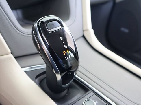 Used 2023 Cadillac XT5 Premium Luxury FWD image 29
