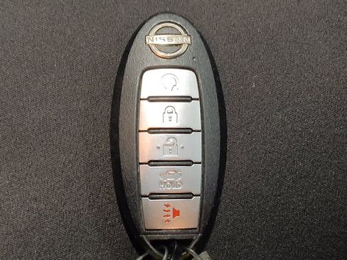 Used 2024 Nissan Altima 2.5 S FWD image 32