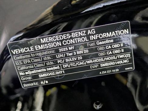 Used 2025 Mercedes-Benz C 300 Sedan image 23