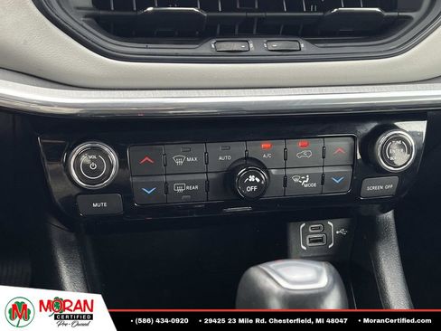 Used 2022 Jeep Compass Limited AWD/4WD image 21
