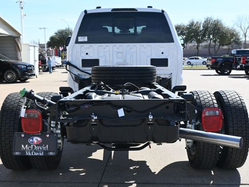 New 2026 Ford F550 4x4 Supercab Super Duty image 5