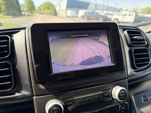 Used 2023 RAM ProMaster 2500 FWD image 17