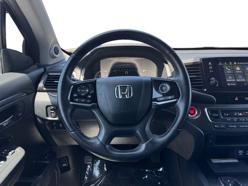 Used 2022 Honda Pilot Special Edition image 12