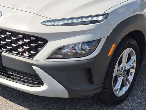Used 2023 Hyundai Kona SEL AWD/4WD image 9