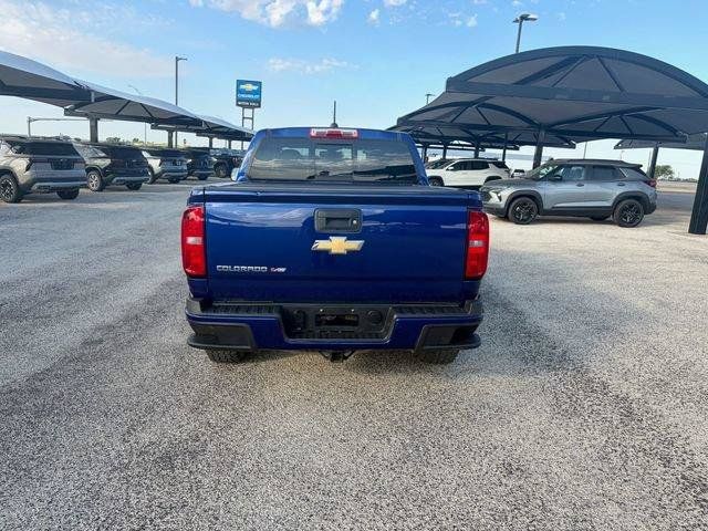 Used 2017 Chevrolet Colorado Z71 AWD/4WD image 6