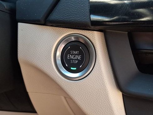 Used 2025 Cadillac CT4 Premium Luxury AWD/4WD image 26