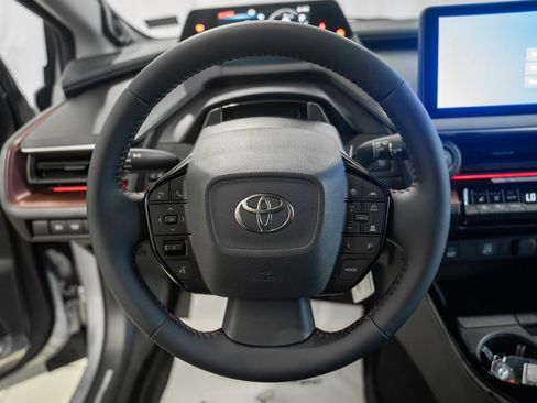 New 2026 Toyota Prius Plug-In Hybrid FWD image 30