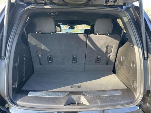 Used 2025 Chevrolet Tahoe Z71 image 18