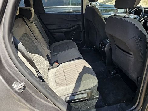 Used 2022 Ford Escape SE w/ Convenience Package image 8