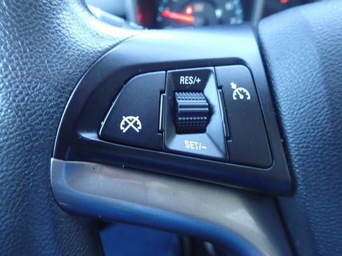 Used 2014 Chevrolet Malibu LT image 16