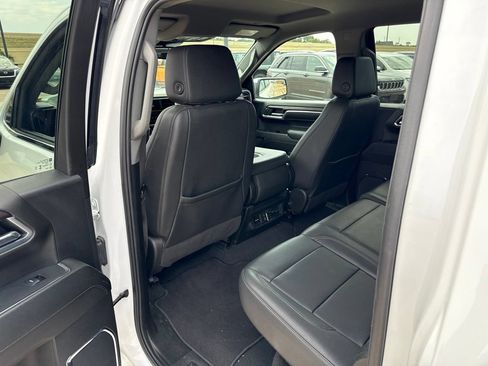 Used 2024 GMC Sierra 1500 SLT RWD image 7