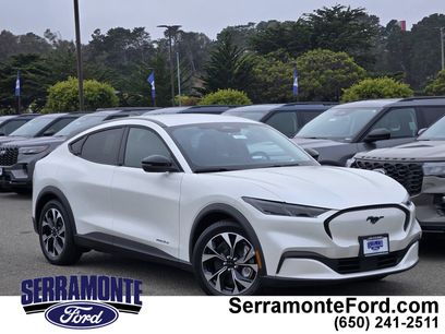 New 2026 Ford Mustang Mach-E Select w/ Comfort Package Lite