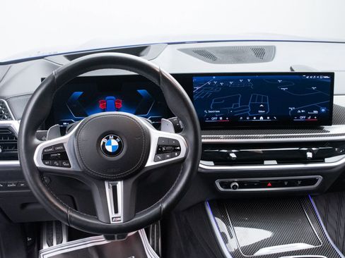 Used 2025 BMW X5 M60i w/ Climate Comfort Package image 26