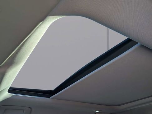 Used 2023 Mitsubishi Outlander SE image 18