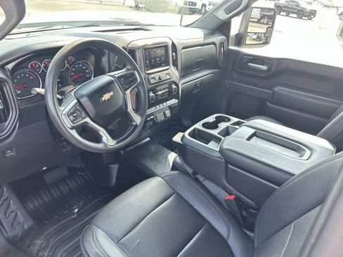 Used 2021 Chevrolet Silverado 2500 W/T w/ WT Convenience Package AWD/4WD image 29