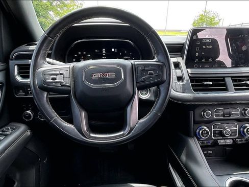 Used 2023 GMC Yukon AT4 AWD/4WD image 6