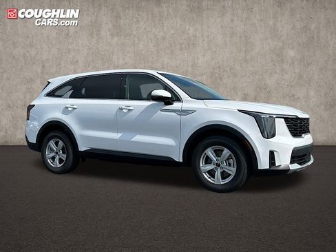 New 2025 Kia Sorento LX image 2
