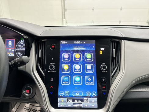 Used 2024 Subaru Outback Premium image 28