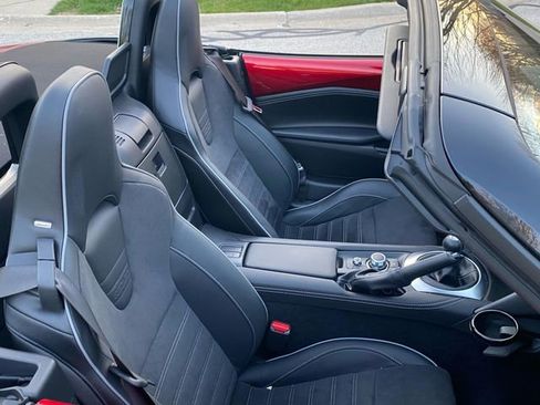Used 2024 MAZDA MX-5 Miata Club w/ Brembo/BBS Recaro Package image 15