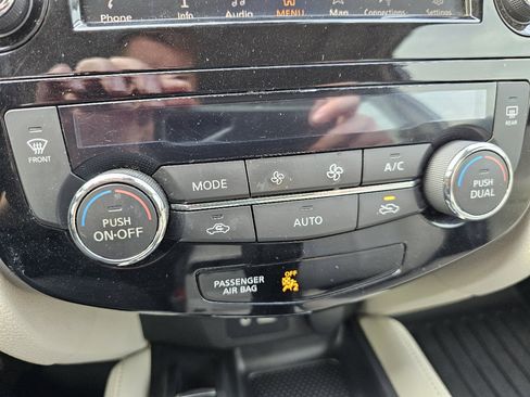 Used 2019 Nissan Rogue Sport SL w/ Premium Package image 58