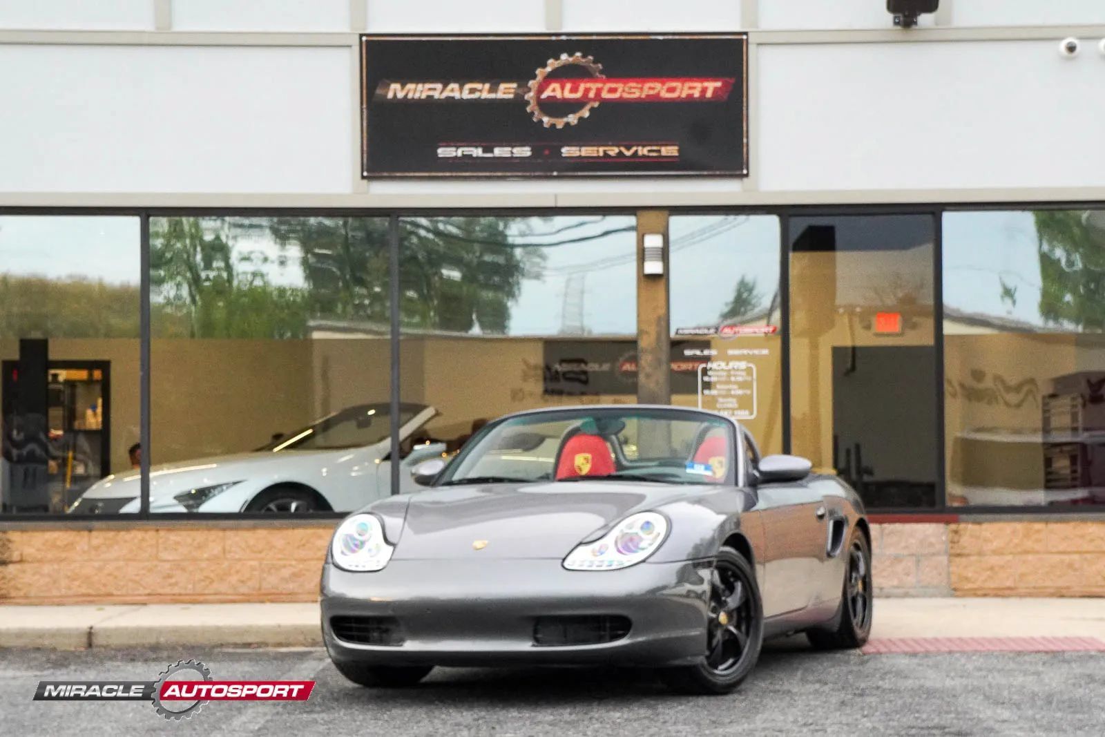Used 2001 Porsche Boxster RWD image 1
