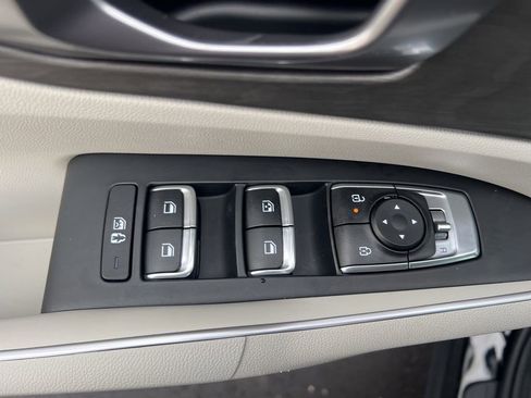 Certified 2025 Kia Sorento X-Line EX image 49