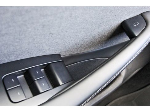 Used 2024 Tesla Model 3 Standard Range RWD image 19