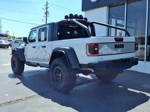 Used 2026 Jeep Gladiator Rubicon w/ Steel Power Dome Hood Package AWD/4WD image 6