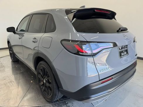Used 2024 Honda HR-V Sport image 9