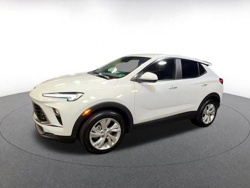 Used 2025 Buick Encore GX Preferred image 8