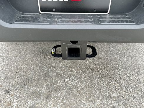 Used 2024 Toyota Tacoma SR image 17